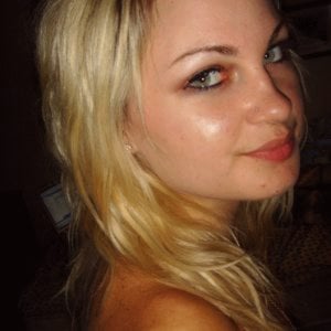 Profile picture for Rhonnie