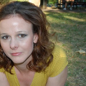 Profile picture for Elizabeth Isaacs