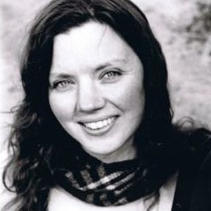 Profile picture for Twyla Roscovich