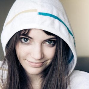 Profile picture for Emma Rousseau