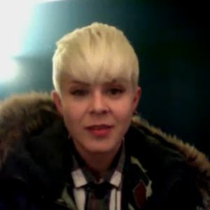 Profile picture for Robyn