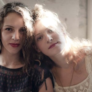 Profile picture for Meryl & Marina