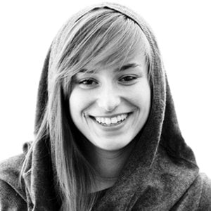 Profile picture for caroline ~