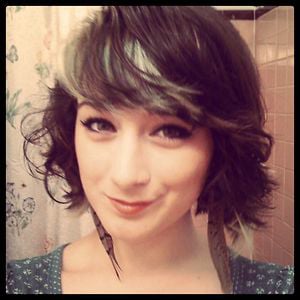 Profile picture for Laura Scharschu