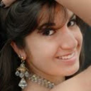 Profile picture for Raiza Holtz