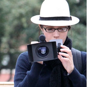 Profile picture for Larissa Oliveira