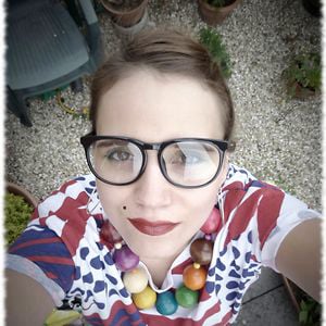 Profile picture for Suzette