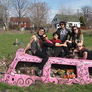 Profile picture for Heels on Wheels