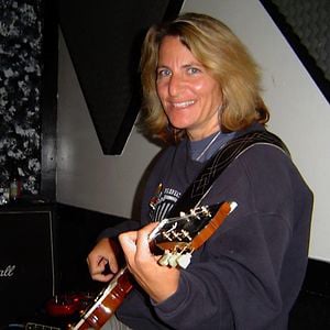 Profile picture for Renah Wolzinger