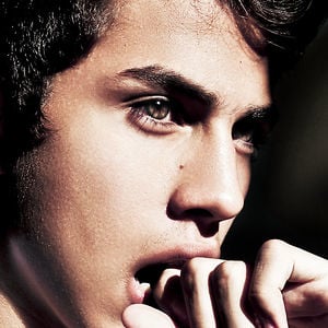 Profile picture for kristopher ray fuentes rivera