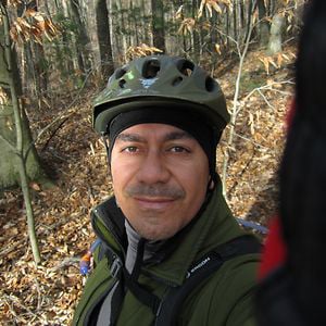 Profile picture for John Ruiz