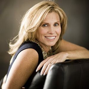 Profile picture for Lynn Doyle