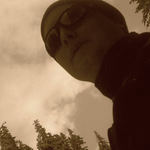 Profile picture for Ryan Carothers