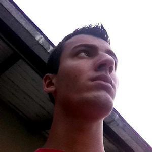 Profile picture for Caio Cares