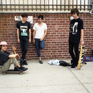 Profile picture for Beach Fossils