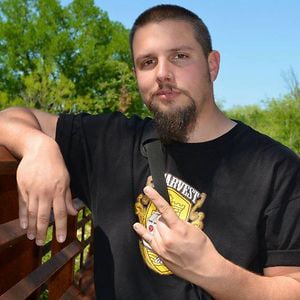 Profile picture for Mike Bartoszek (Toes)