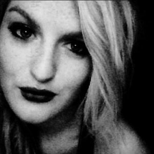 Profile picture for Lynda Bradley