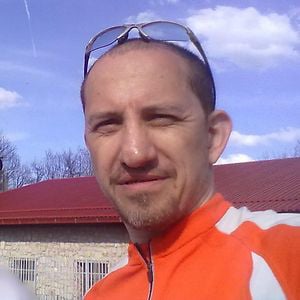 Profile picture for Damir Karavlah