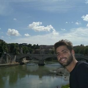 Profile picture for Felipe Machado