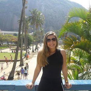 Profile picture for Luciana Vieira