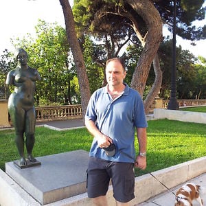 Profile picture for JUAN DE LA MOTA