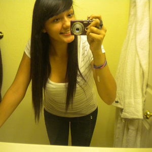Profile picture for sarah andrade