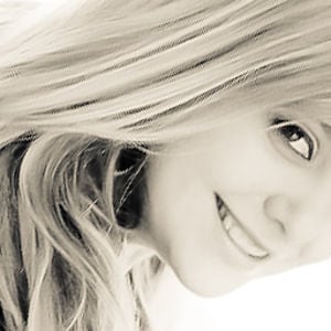 Profile picture for Héloïse Morel