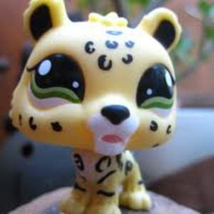 Profile picture for Littlest Pet Shop Lovers