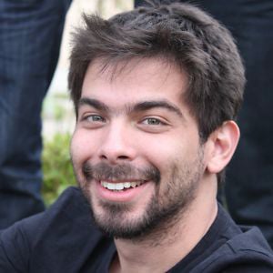 Profile picture for Federico Cáceres