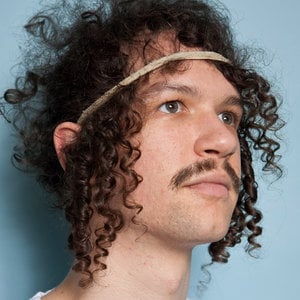 Profile picture for darwin deez