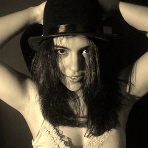 Profile picture for Lili