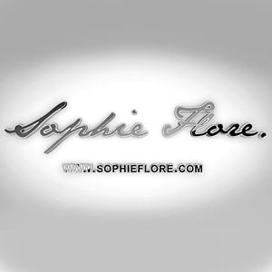 Profile picture for Sophie Flore.