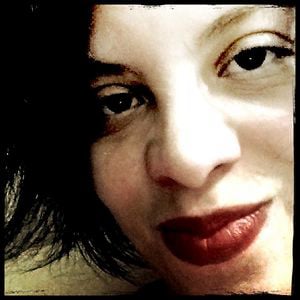 Profile picture for Viviane Verissimo