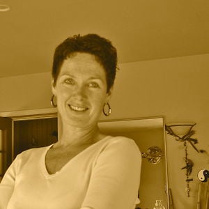 Profile picture for Lisa Byrne