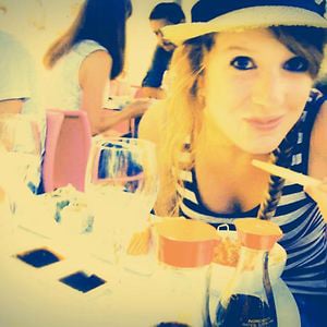 Profile picture for Roxane Sikh