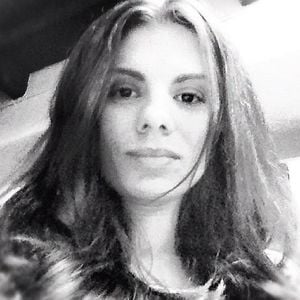 Profile picture for Amanda Jewell