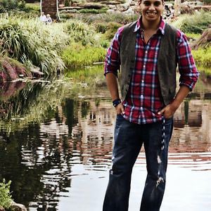 Profile picture for Ryan De La Rosa