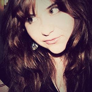 Profile picture for Lindsey Qualls