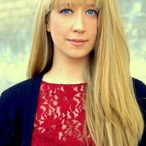 Profile picture for Lindsay-Elizabeth Hand