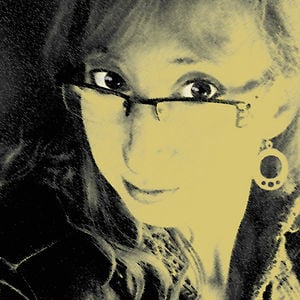 Profile picture for Liz LaManche