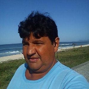 Profile picture for Cláudio Baptista