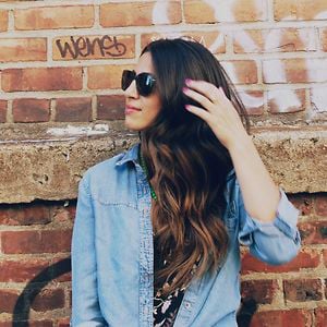 Profile picture for alana zeitchik