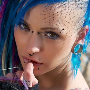 Profile picture for Zoe Crow