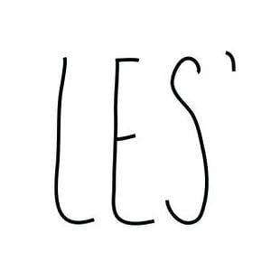 Profile picture for LES' by Lesia Paramonova