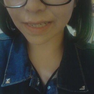 Profile picture for zú