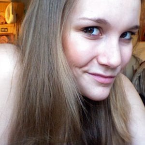 Profile picture for Lena