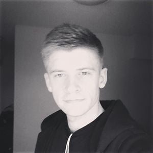 Profile picture for Ross Toomey