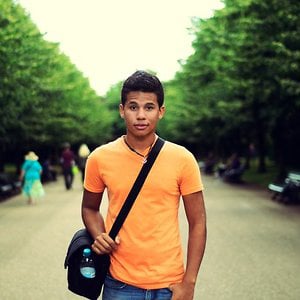 Profile picture for Bron Moyi