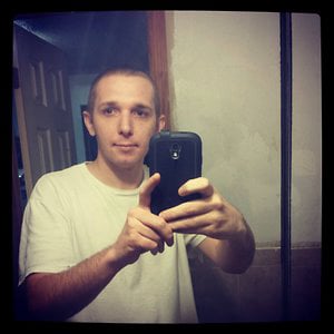 Profile picture for Lee Claxton