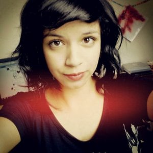 Profile picture for Pri Assunção